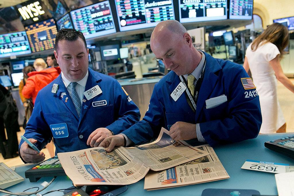 Is the U.S. Stock Market Too Expensive at Near-5% Treasury Yields? What Investors Should Watch Now